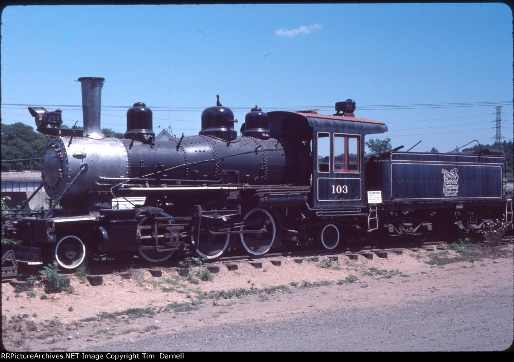 VALE 103 on display